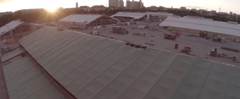 GHOST无人机俯瞰慕尼黑啤酒节场地建造